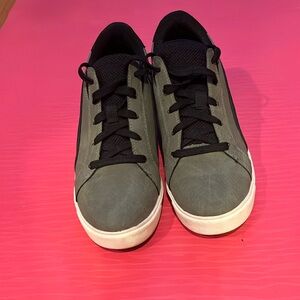 Ryka Size 7.5 wide army green and black wedge sneaker. So comfy. Worn only 4x.